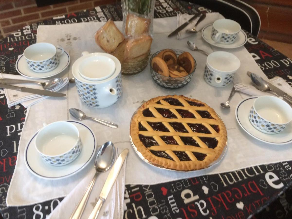 Il Gelsomino Bed & Breakfast Frasso Sabino Екстериор снимка